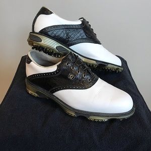 FootJoy DryJoy Golf Shoes
